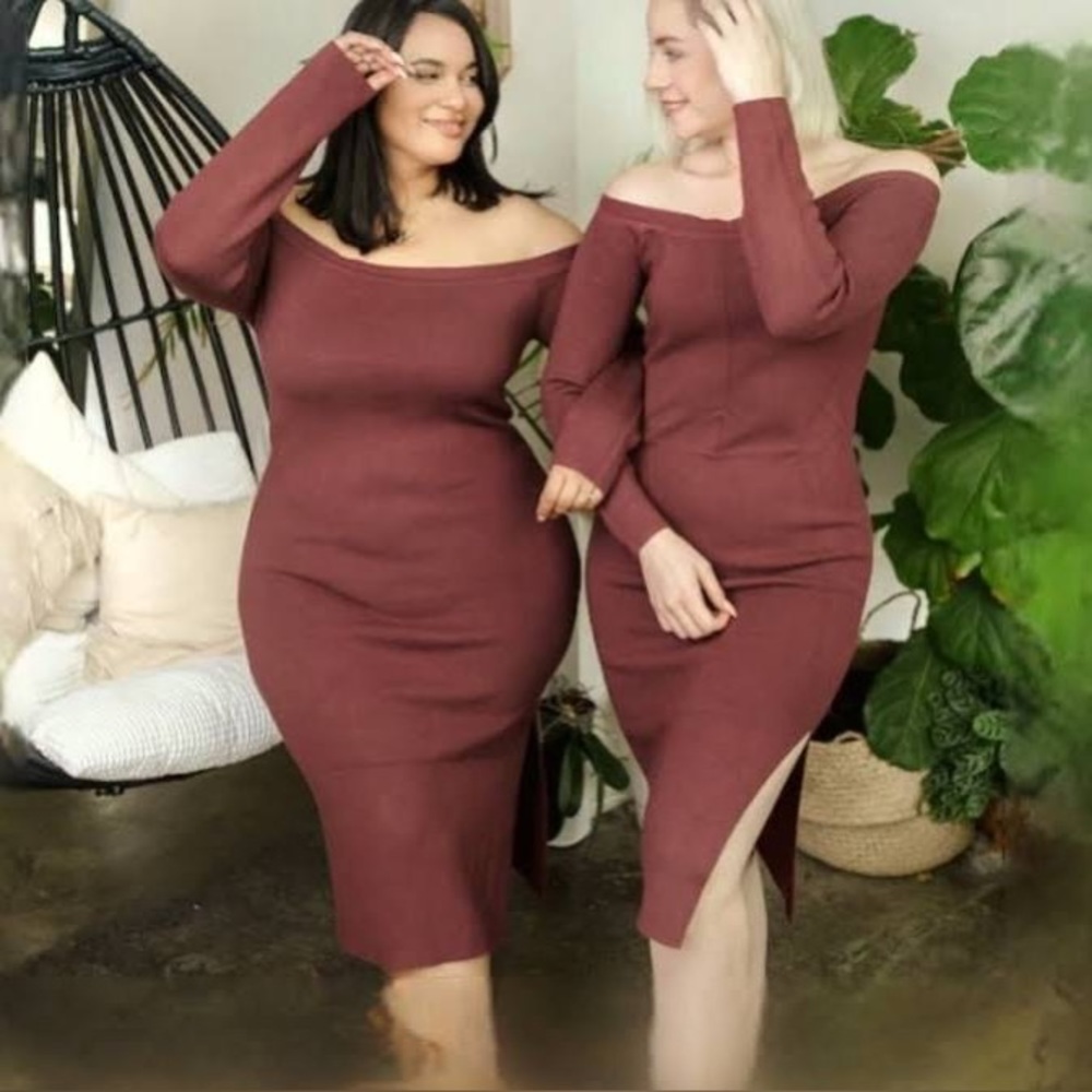 A&F Off the shoulder sweater dress. Size small, NWT